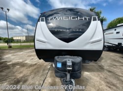 Used 2022 Cruiser RV Twilight Signature TWS 3100 available in Mesquite, Texas