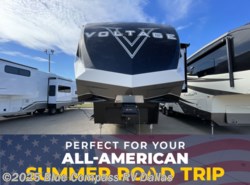 New 2025 Dutchmen Voltage 4225 available in Mesquite, Texas