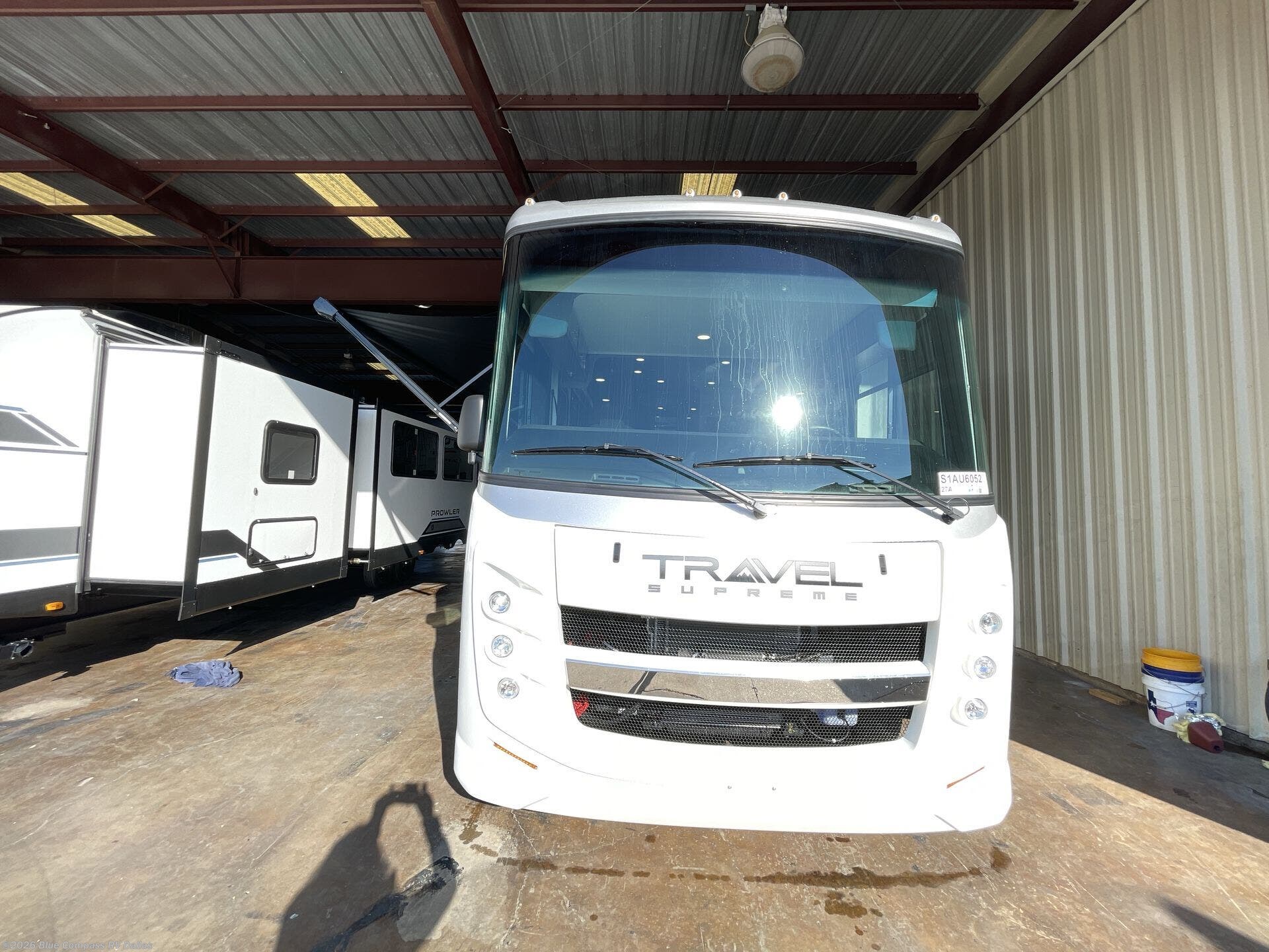 New 2025 Entegra Coach  Travel Supreme 27A available in Mesquite, Texas