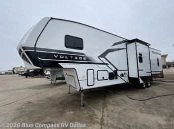 New 2025 Dutchmen Voltage V-Series 3500 available in Mesquite, Texas