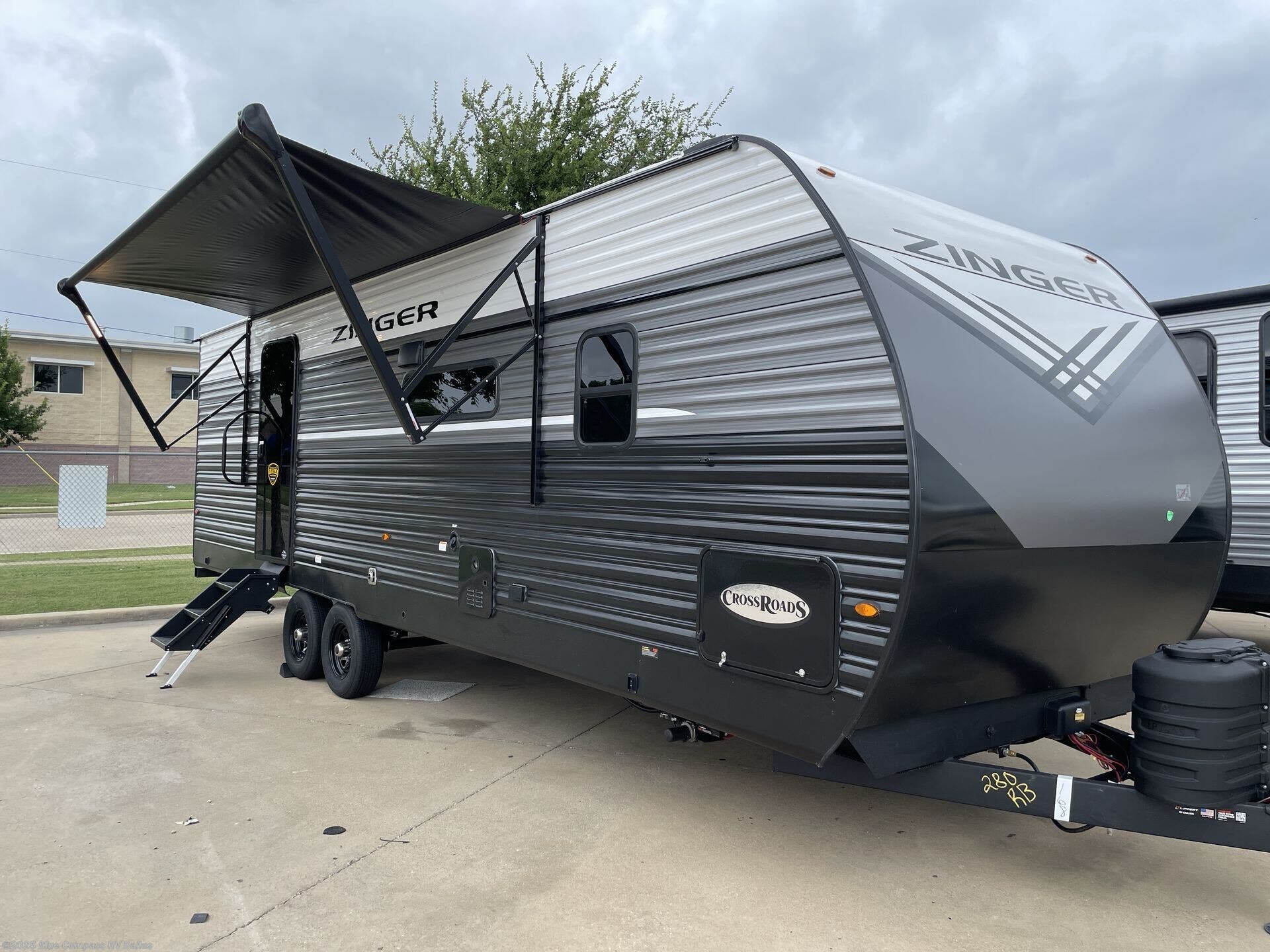 New 2025 CrossRoads Zinger 280RB available in Mesquite, Texas