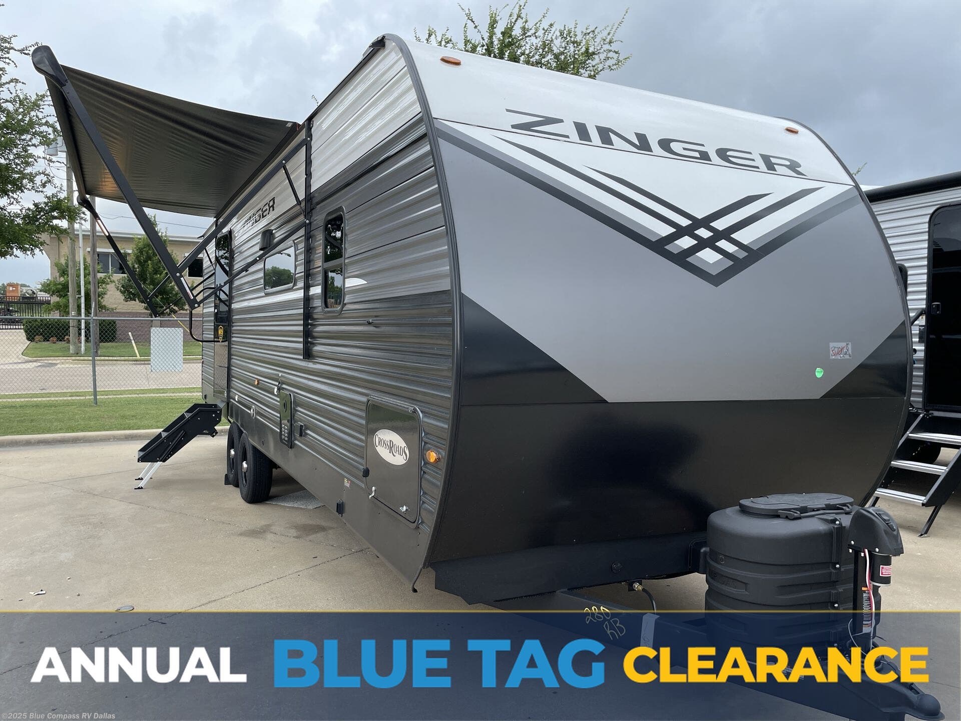 New 2025 CrossRoads Zinger 280RB available in Mesquite, Texas