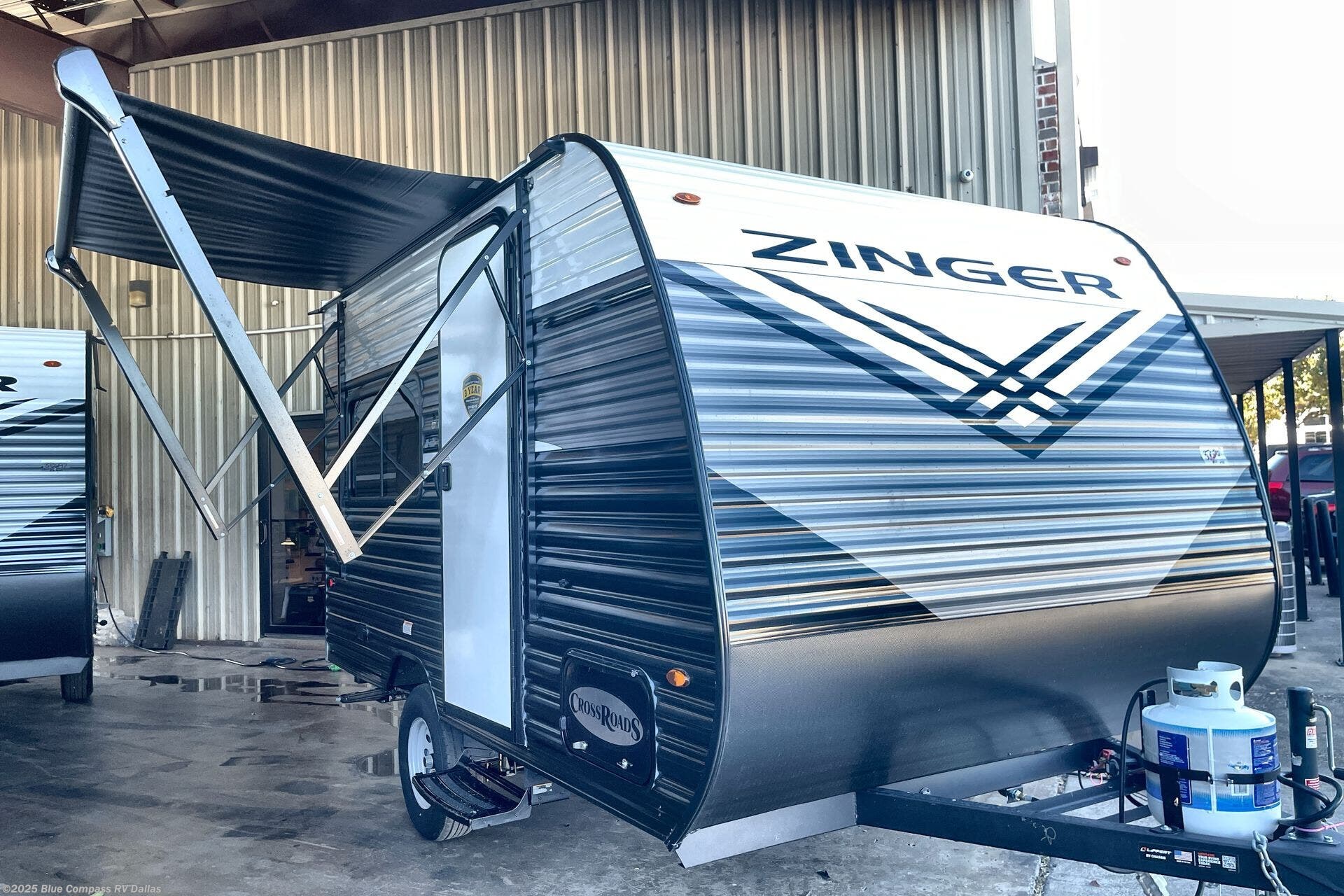 New 2026 CrossRoads Zinger Lite 12RD available in Mesquite, Texas