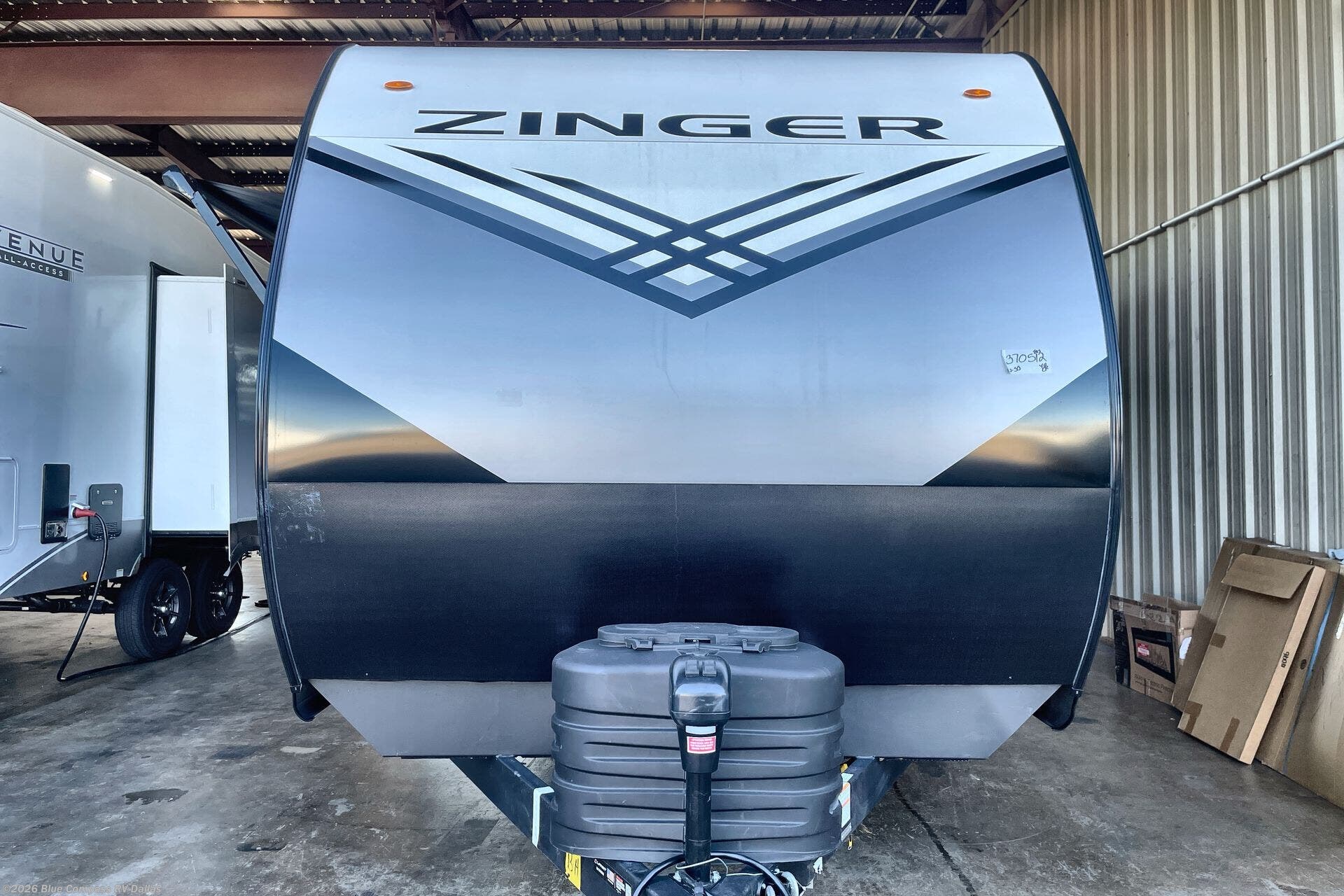 New 2026 CrossRoads Zinger 331BH available in Mesquite, Texas