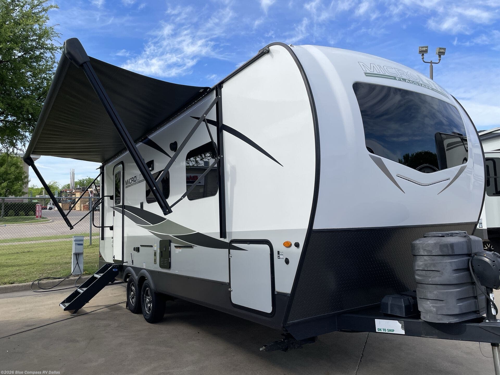 Used 2023 Forest River Flagstaff Micro Lite 25FBLS available in Mesquite, Texas