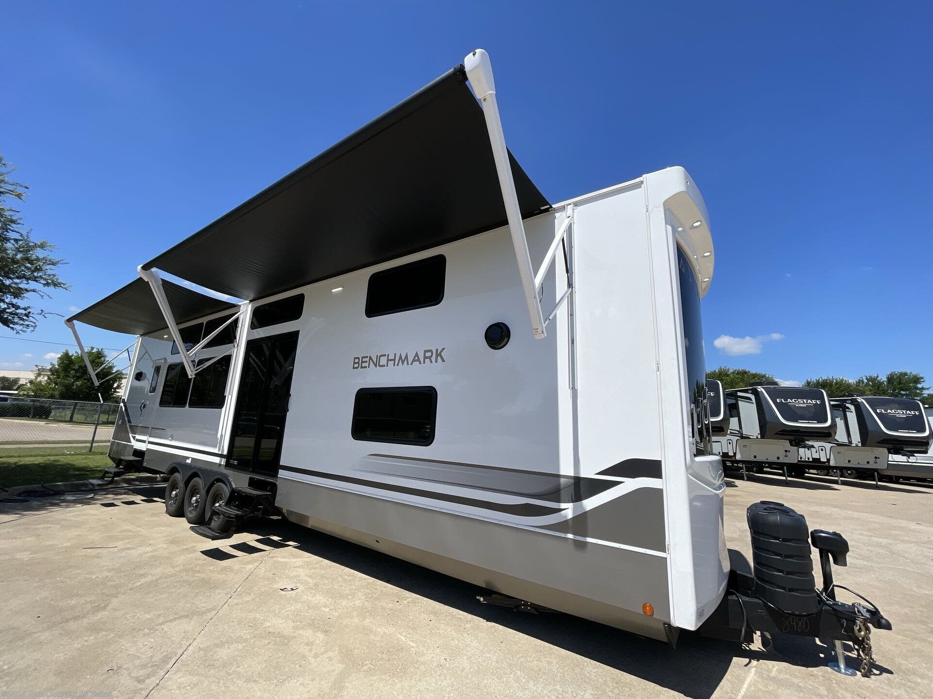 New 2026 Alliance RV Benchmark 44LFT available in Mesquite, Texas