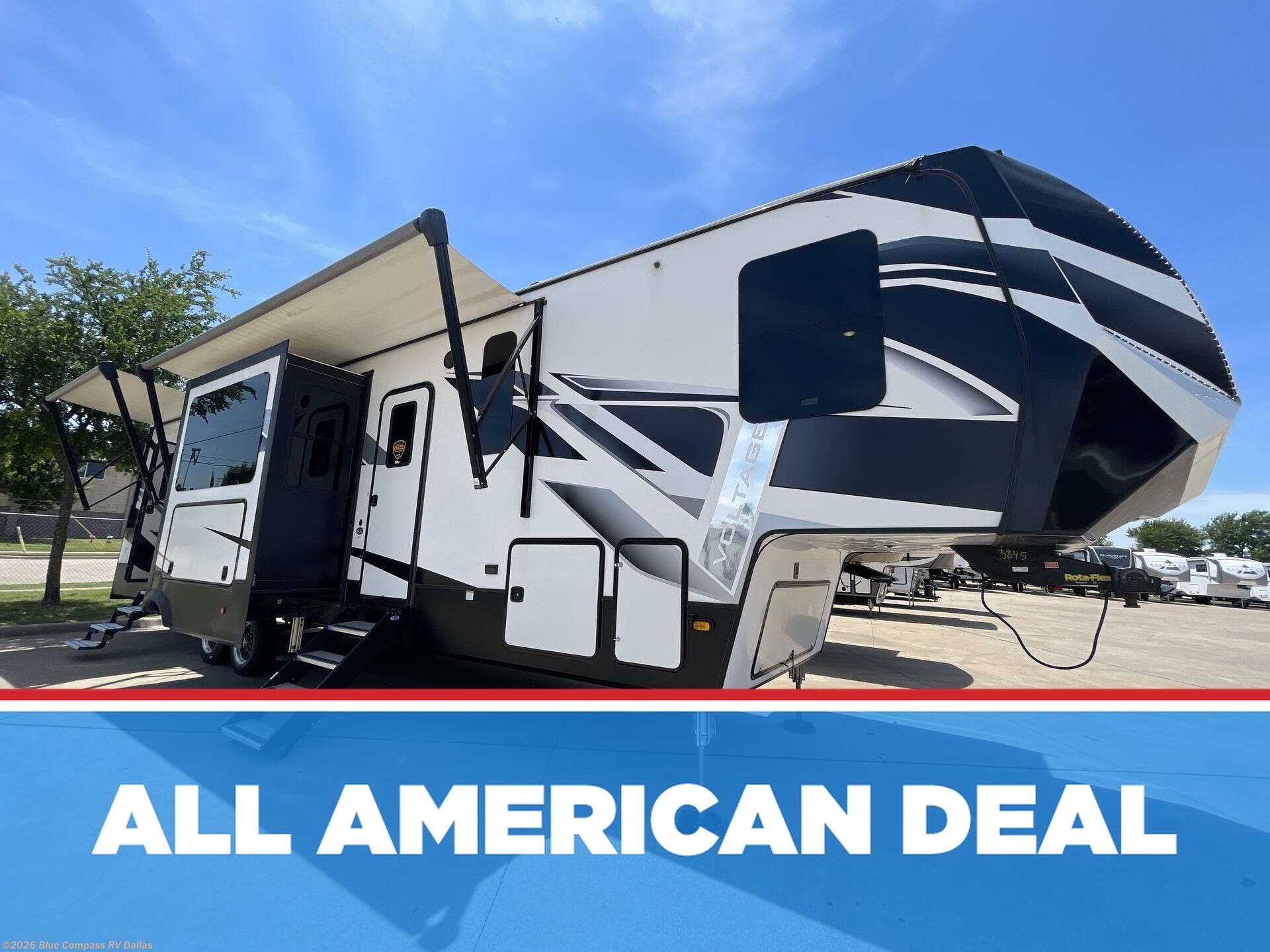 Used 2021 Dutchmen Voltage 3845 available in Mesquite, Texas