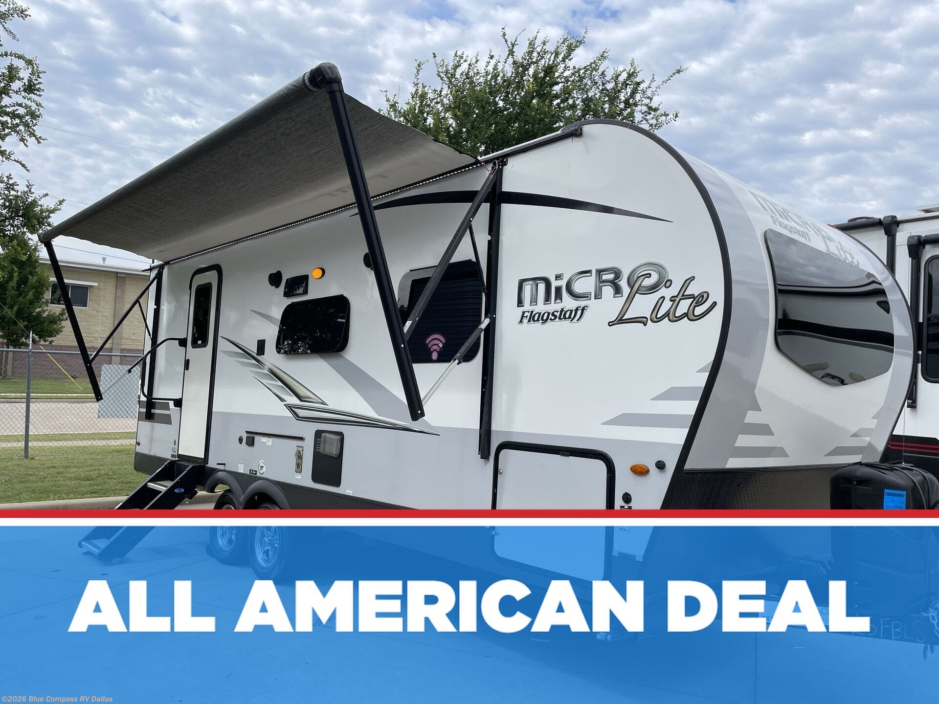 Used 2020 Forest River Flagstaff Micro Lite 25FBLS available in Mesquite, Texas