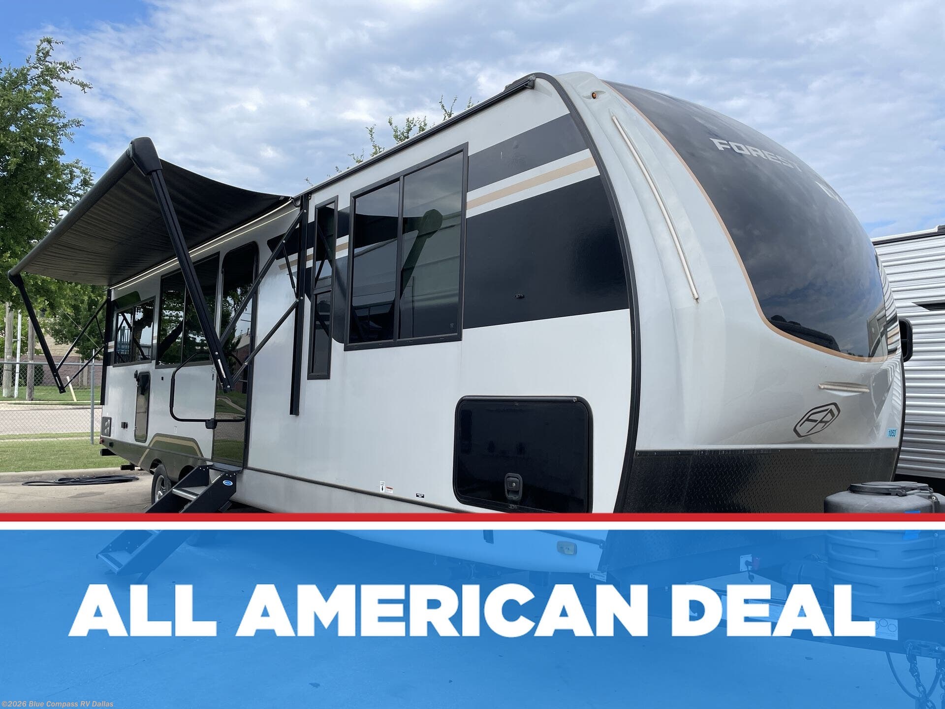 Used 2025 Forest River Vibe 2600RK available in Mesquite, Texas