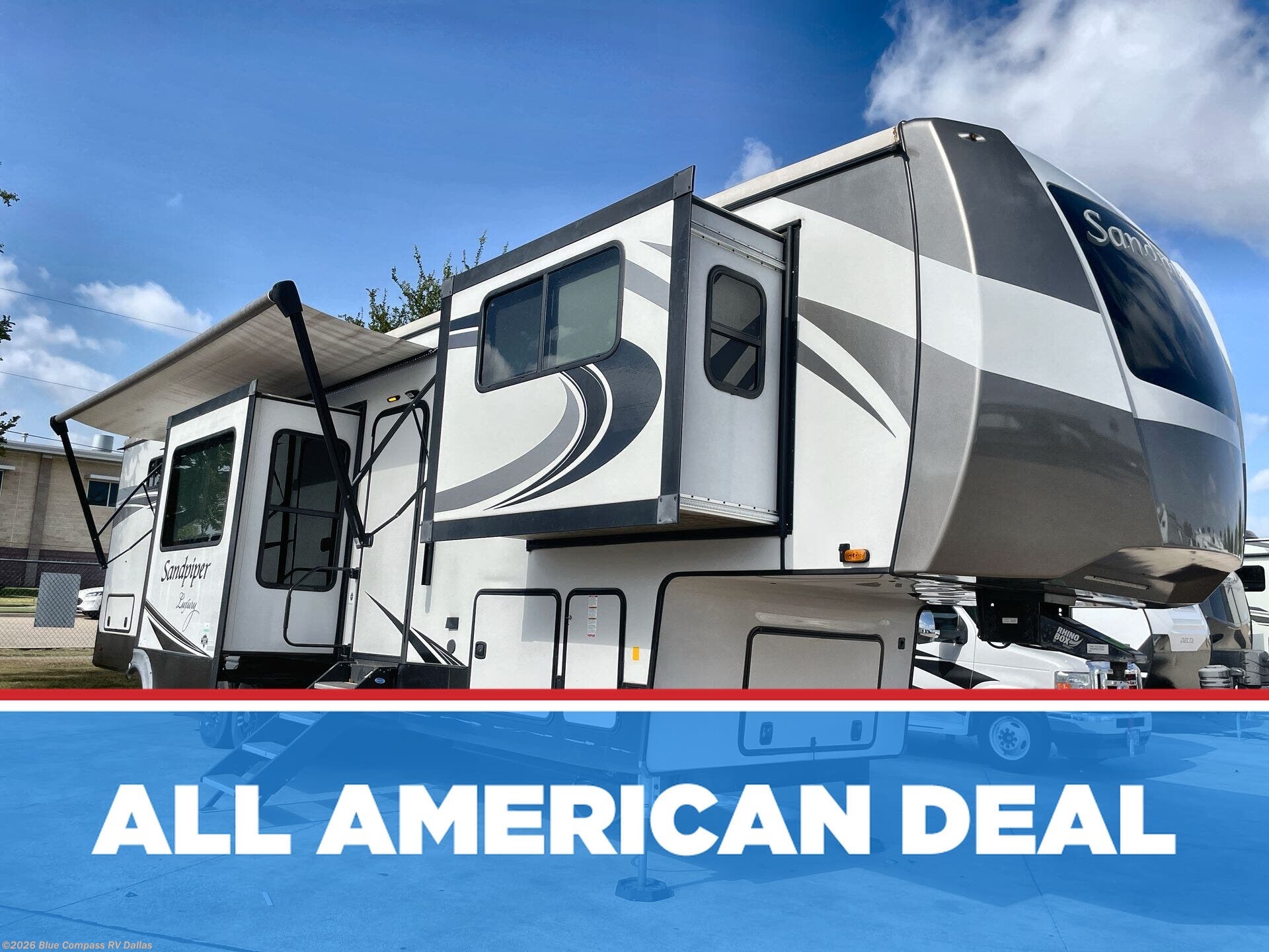 Used 2022 Forest River Sandpiper 391FLRB available in Mesquite, Texas