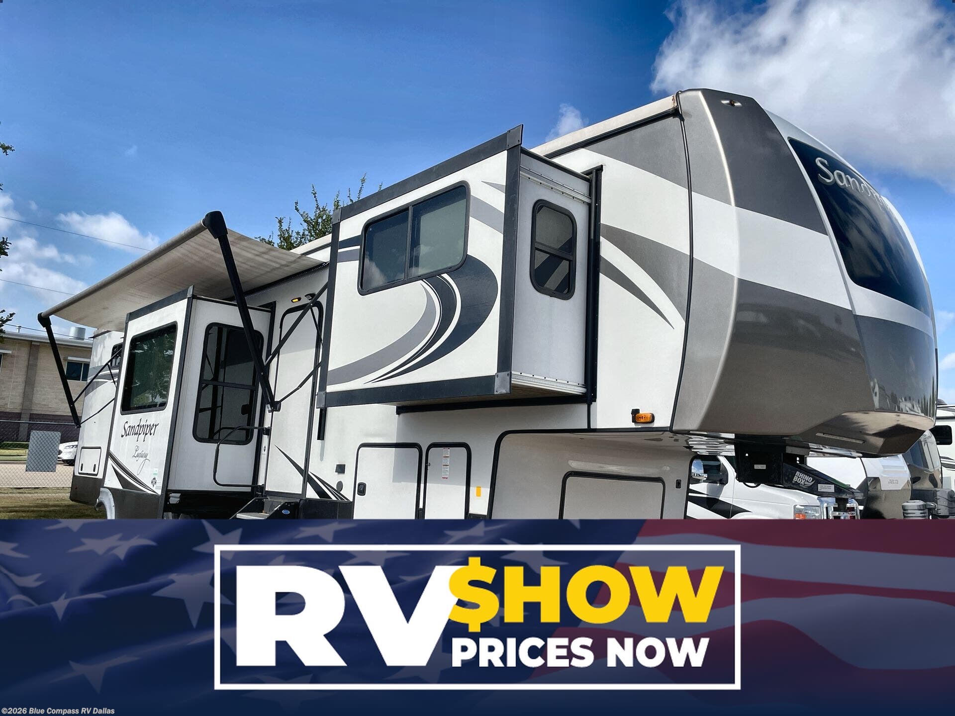 Used 2022 Forest River Sandpiper 391FLRB available in Mesquite, Texas