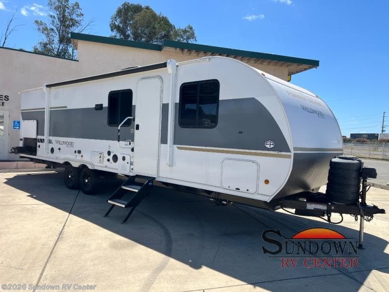 Used 2025 Forest River Wildwood X-Lite 273QBXL available in Atwater, California