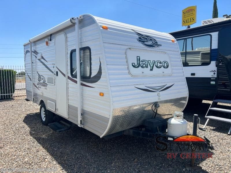 Used 2015 Jayco Jay Flight SLX 184BH available in Atwater, California