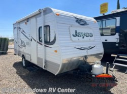 Used 2015 Jayco Jay Flight SLX 184BH available in Atwater, California