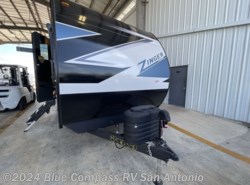 New 2025 CrossRoads Zinger 320FB available in San Antonio, Texas