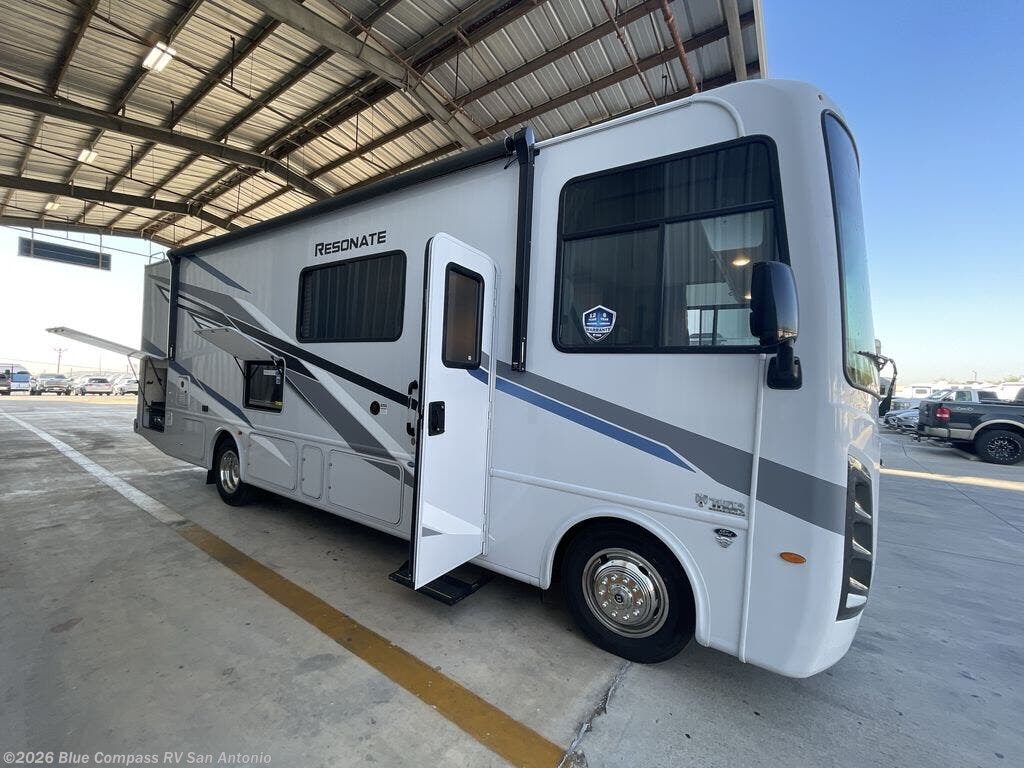 New 2025 Thor Motor Coach Resonate 29D available in San Antonio, Texas