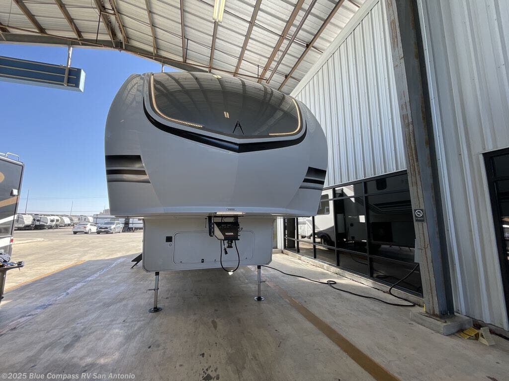 New 2025 Grand Design Influence 3203GK available in San Antonio, Texas