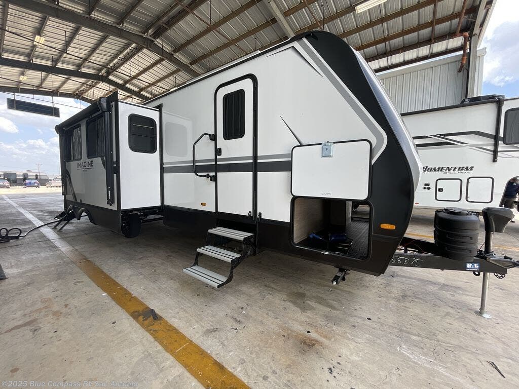 New 2026 Grand Design Imagine 3210BH available in San Antonio, Texas