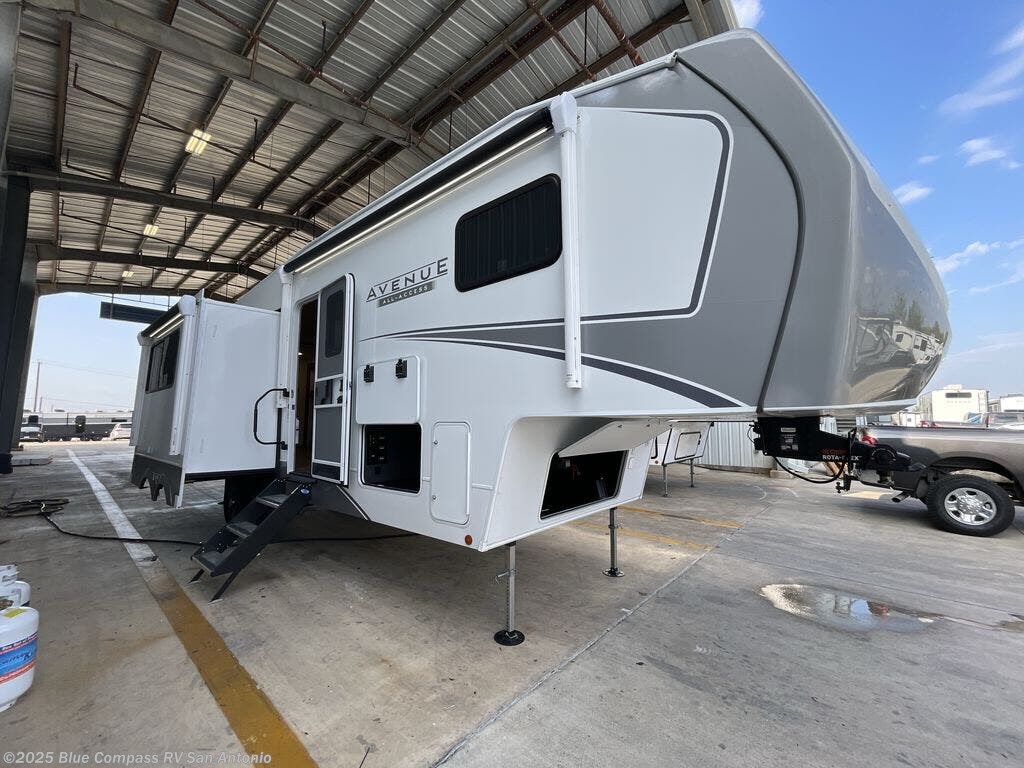 New 2026 Alliance RV Avenue All-Access 30BH available in San Antonio, Texas