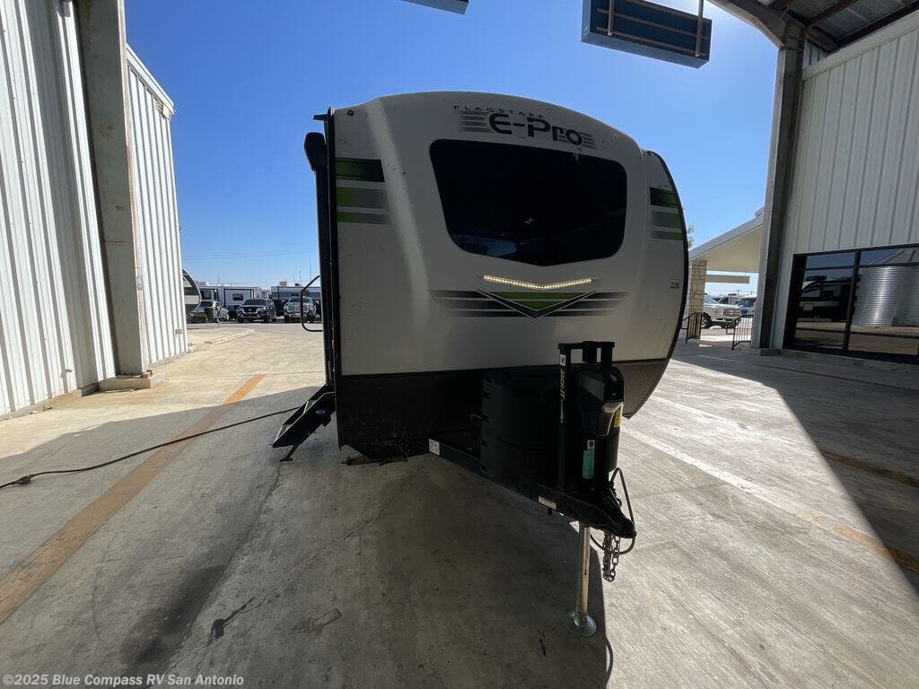 Used 2021 Forest River Flagstaff 19FDS available in San Antonio, Texas