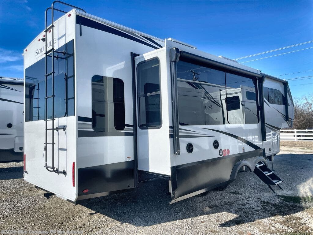New 2026  Grand Design Solitude 310GK by Grand Design from Blue Compass RV San Antonio in San Antonio, TX
