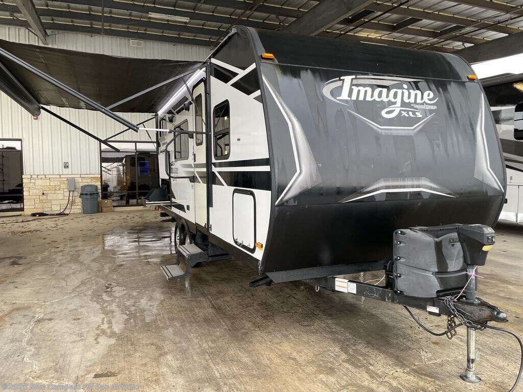 Used 2019 Grand Design Imagine 21BHE available in San Antonio, Texas
