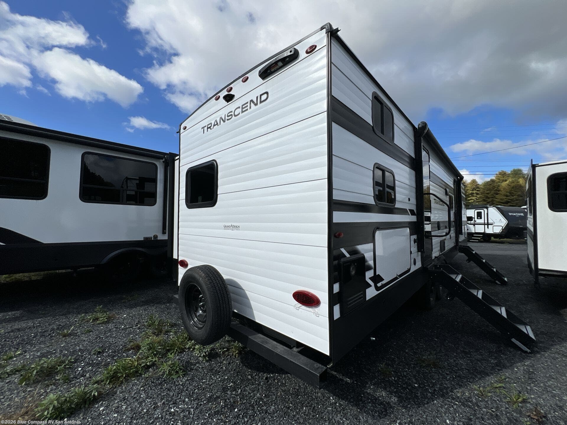 New 2027 Grand Design Transcend 325BHT available in San Antonio, Texas