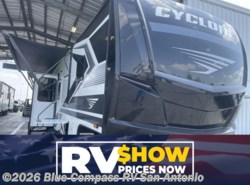 New 2027 Heartland Cyclone 3914 available in San Antonio, Texas