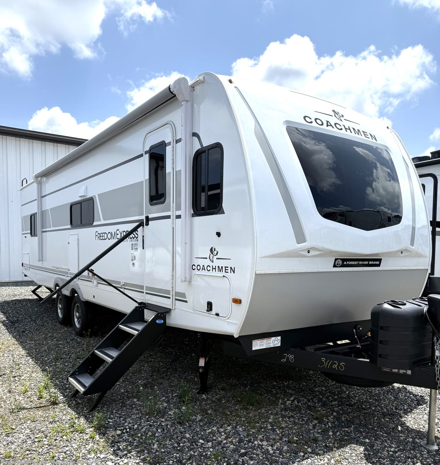 New 2026 Coachmen Freedom Express Ultra Lite 298FDS available in Mechanicsville, Maryland