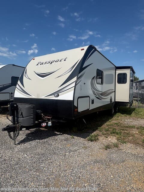 Used 2018 Keystone Passport 2520RL available in Mechanicsville, Maryland