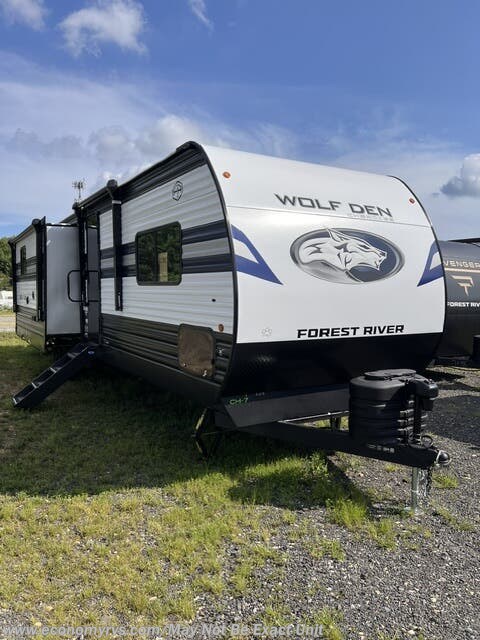 New 2027 Forest River Cherokee Wolf Den 304SR available in Mechanicsville, Maryland