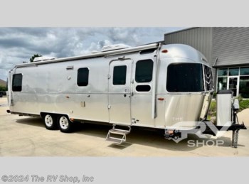 Used 2017 Airstream Classic 30 available in Baton Rouge, Louisiana