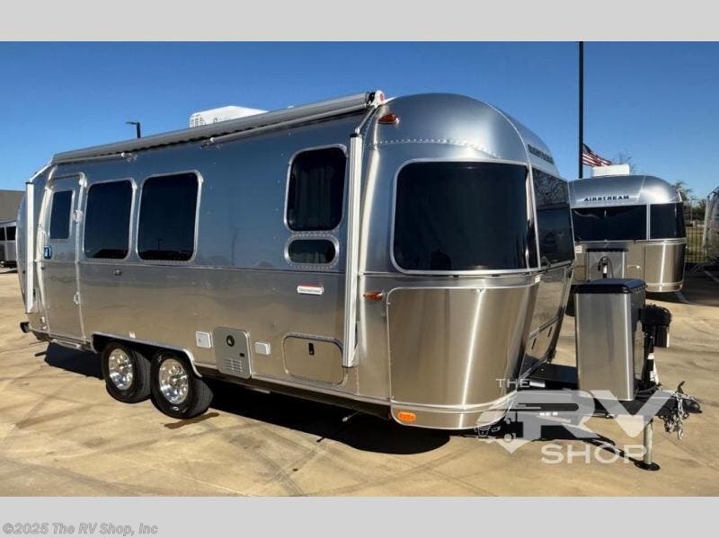 New 2026 Airstream International 23FB Twin available in Baton Rouge, Louisiana