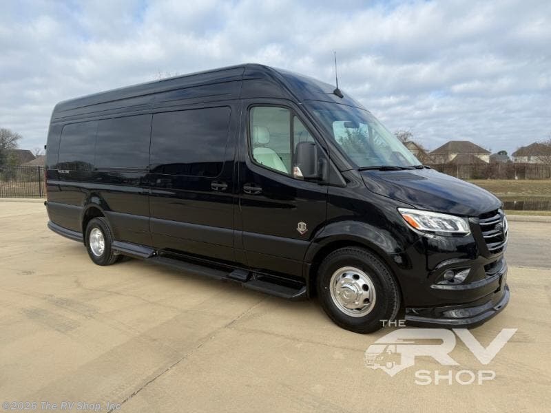 New 2026 OGV Luxury Coach  VCRUISE 10OB Full Partition available in Baton Rouge, Louisiana