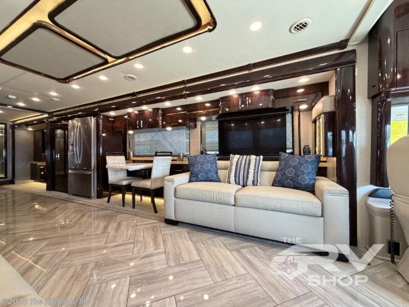 Used 2019 American Coach American Eagle 45A available in Baton Rouge, Louisiana