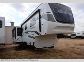 New 2024 Palomino Columbus 329DV available in Boerne, Texas