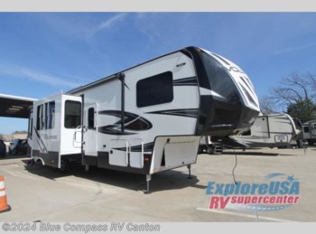 Used 2017 Dutchmen Voltage 3605 available in Wills Point, Texas