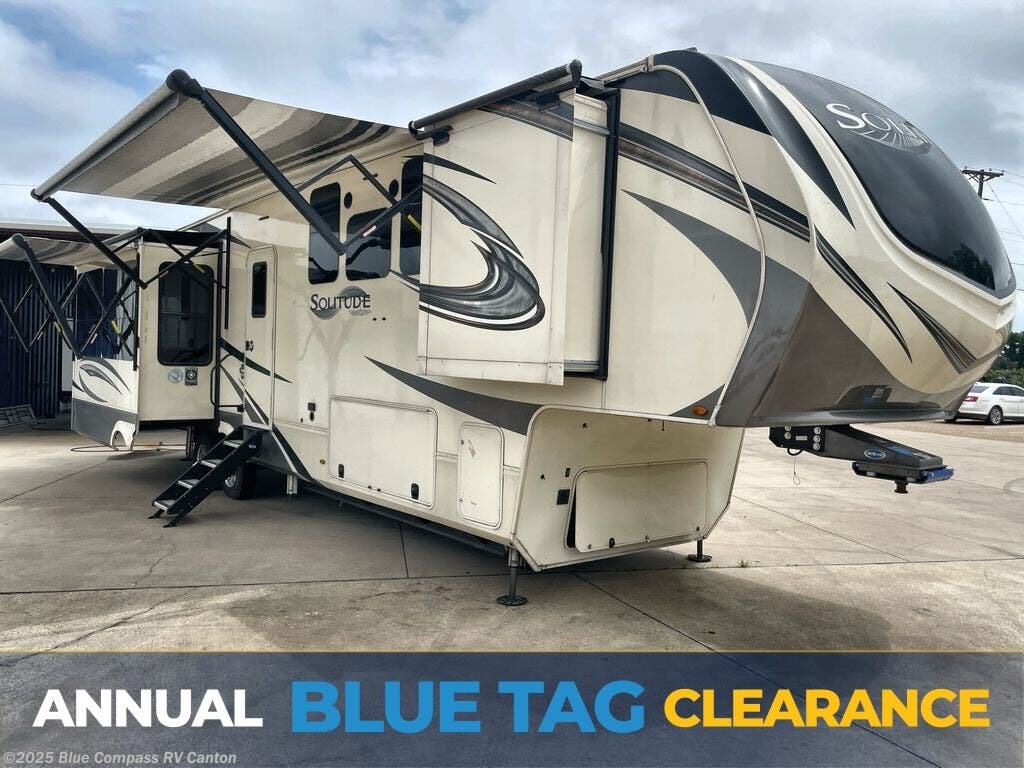 Used 2021 Grand Design Solitude 372wb available in Wills Point, Texas