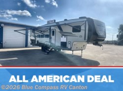 Used 2025 Forest River Rockwood Signature R374DBH available in Wills Point, Texas