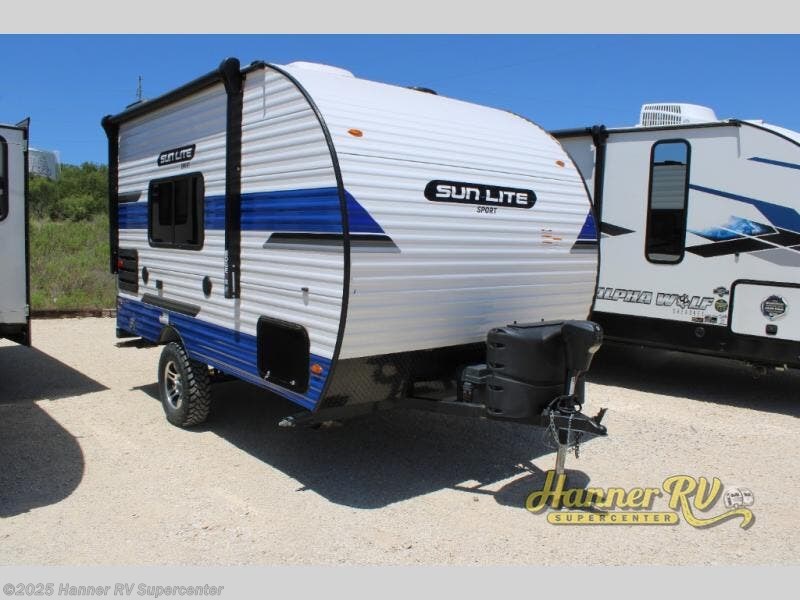 Used 2021 Sunset Park RV  Sun-Lite 16BH available in Baird, Texas