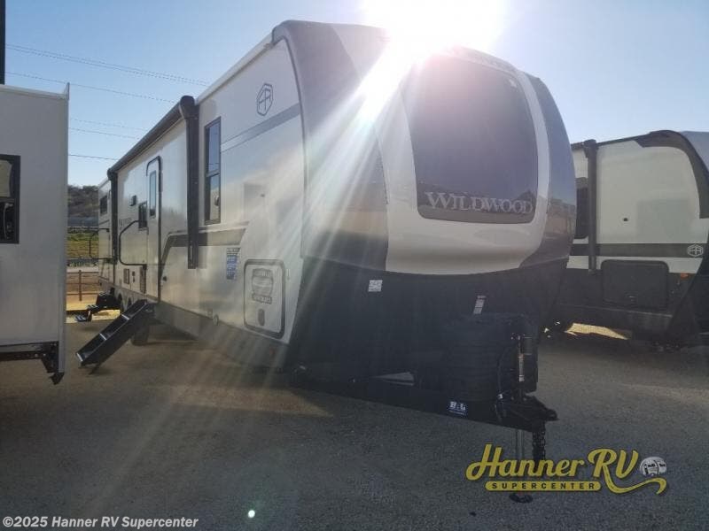 New 2026 Forest River Wildwood Heritage Glen 314BUD available in Baird, Texas