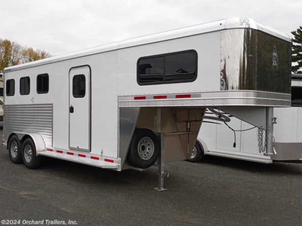 2022 Adam Excursion 3-Horse available in Whately, MA