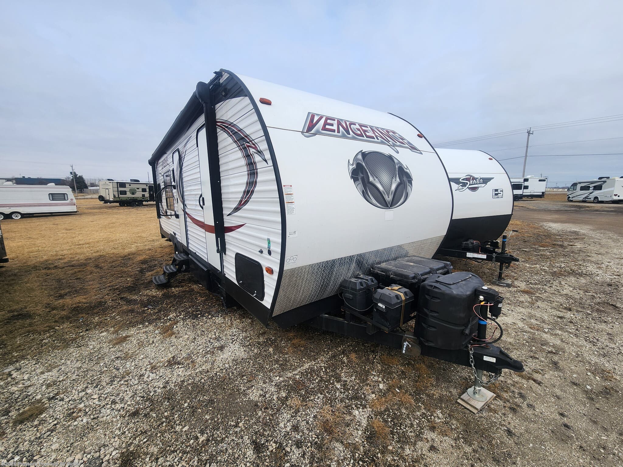 Used 2017 Forest River  VENGENCE V25 available in Sturtevant, Wisconsin