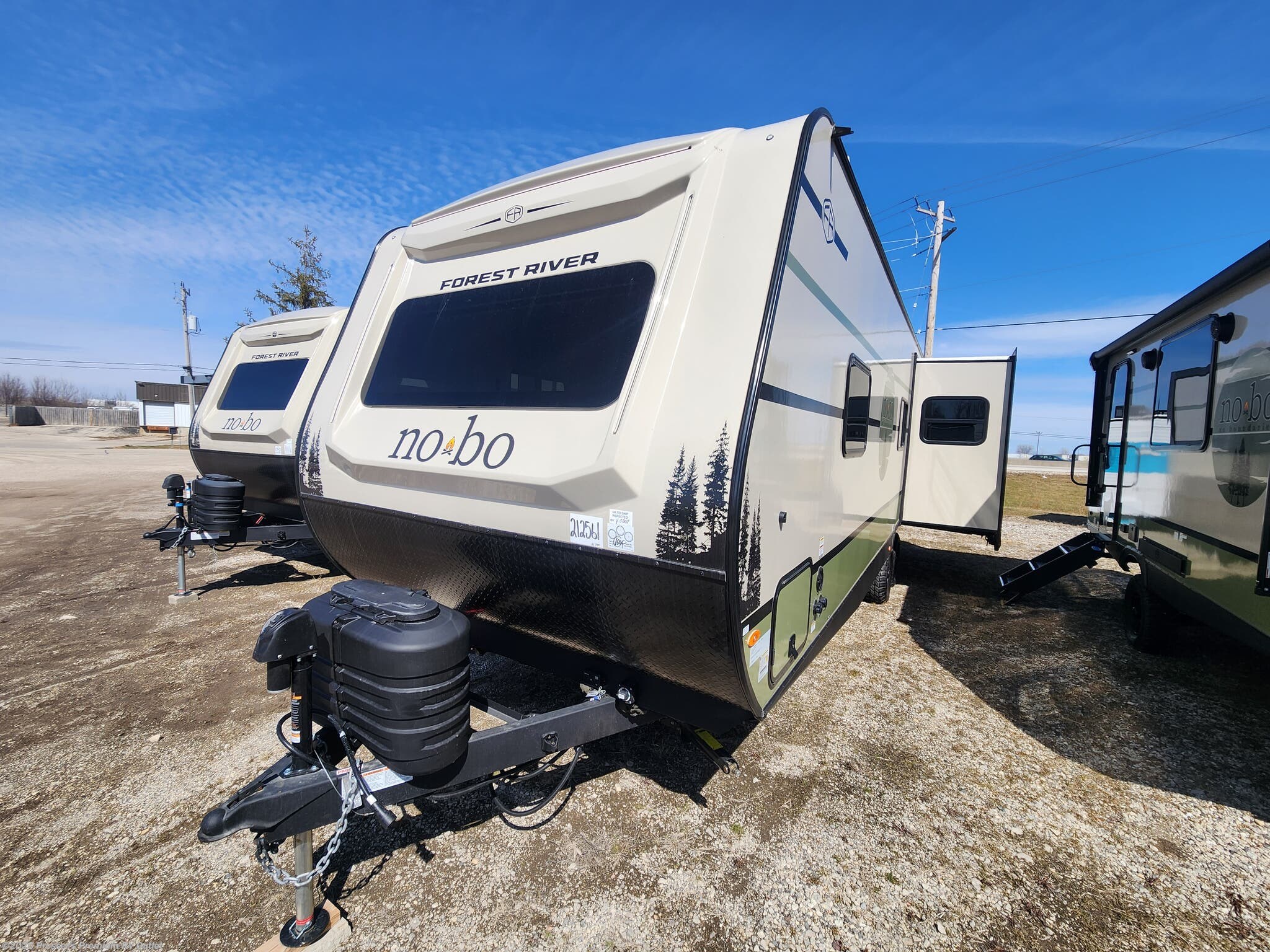 New 2026 Forest River No Boundaries Beast Mode NB20.8 available in Sturtevant, Wisconsin