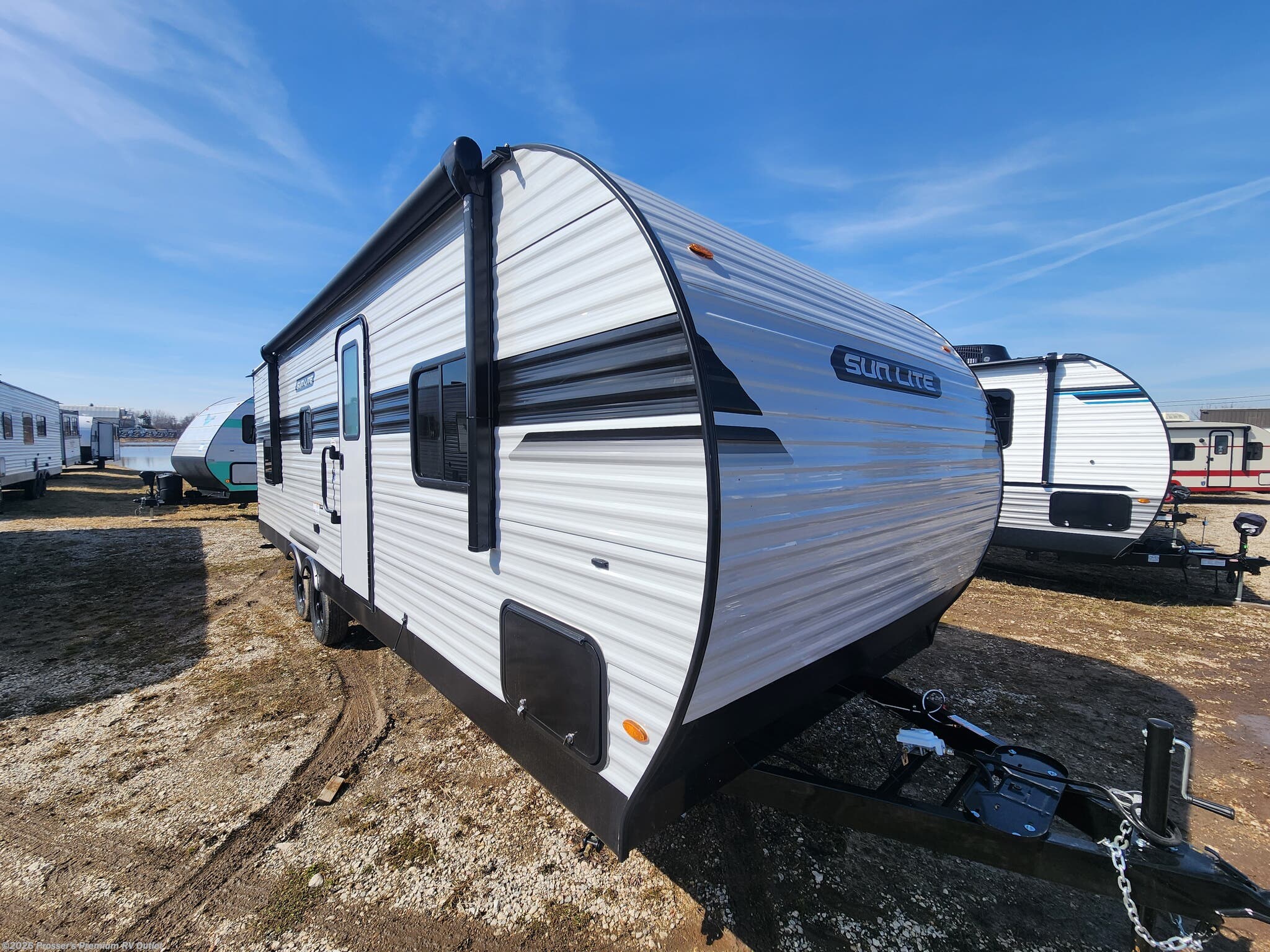 New 2026 Sunset Park RV Sun Lite LTD 25DB available in Sturtevant, Wisconsin