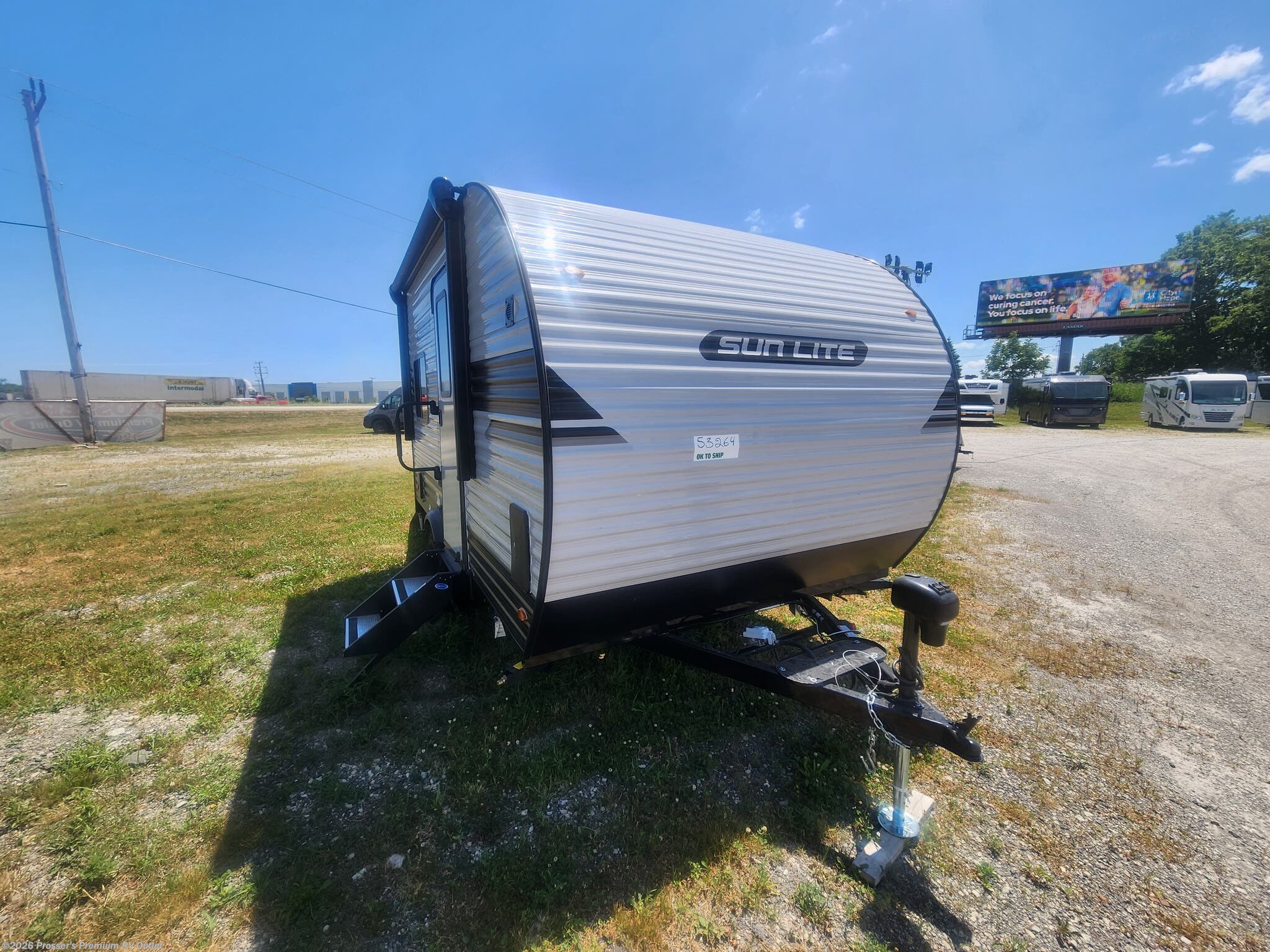 New 2027 Sunset Park RV Sun Lite 14THX available in Sturtevant, Wisconsin
