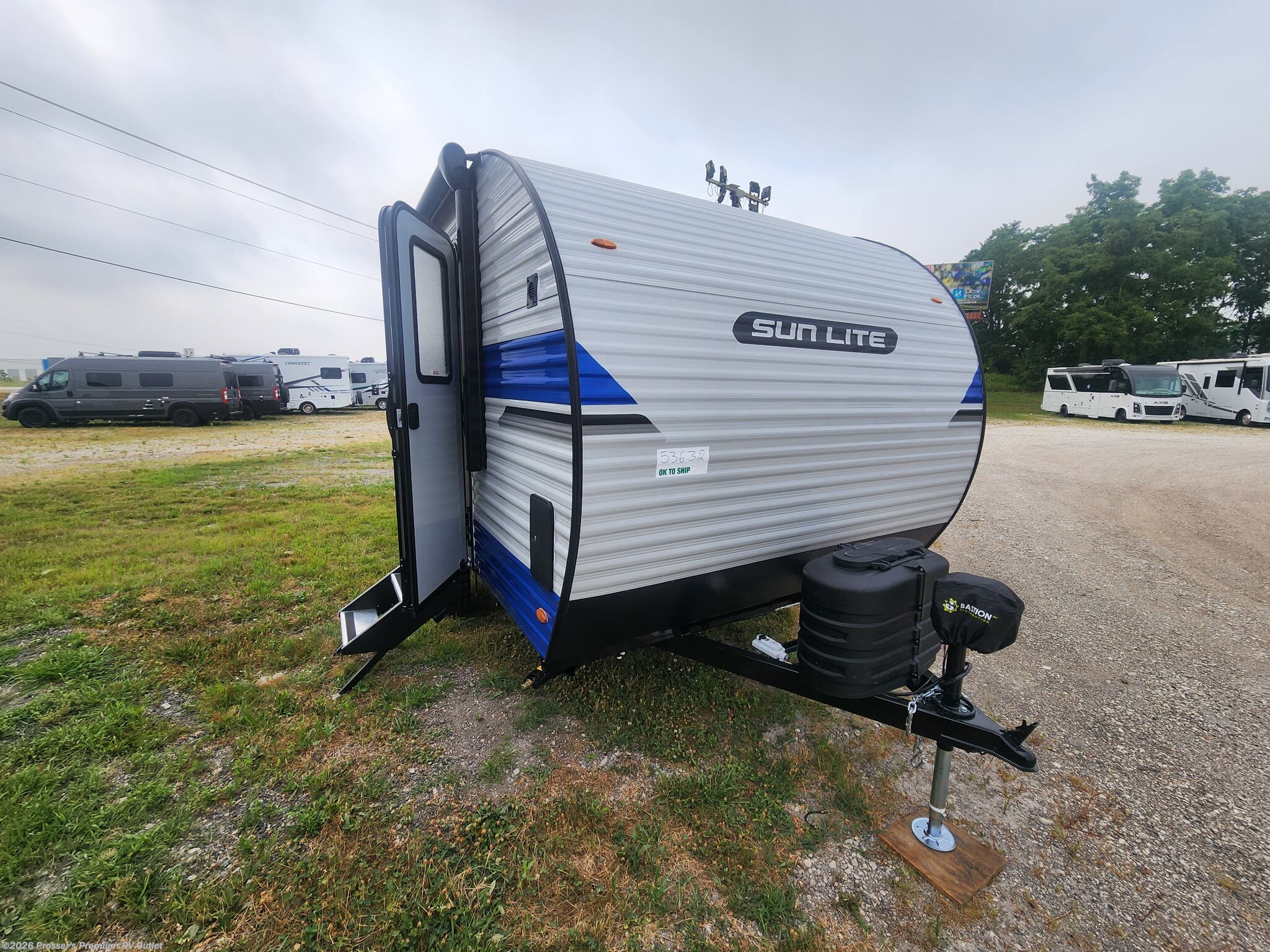 New 2027 Sunset Park RV Sun Lite 14THX available in Sturtevant, Wisconsin