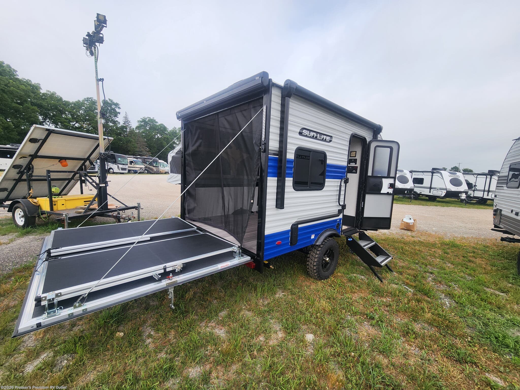 New 2027 Sunset Park RV Sun Lite 14THX available in Sturtevant, Wisconsin
