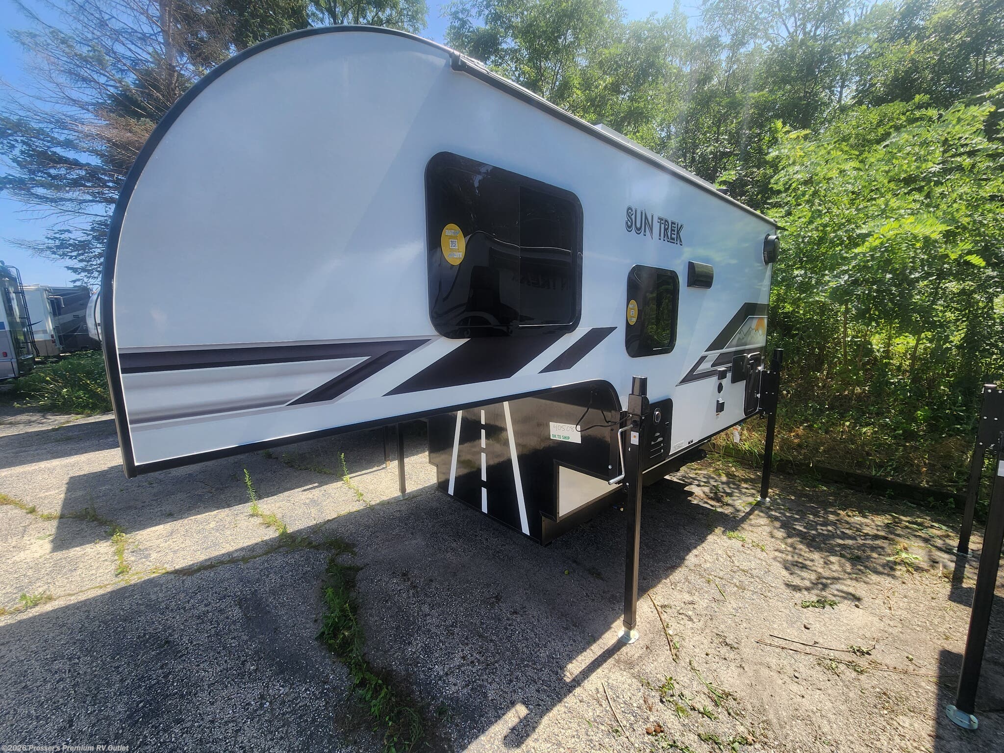 New 2027 Sunset Park RV Sun Trek 795 available in Sturtevant, Wisconsin