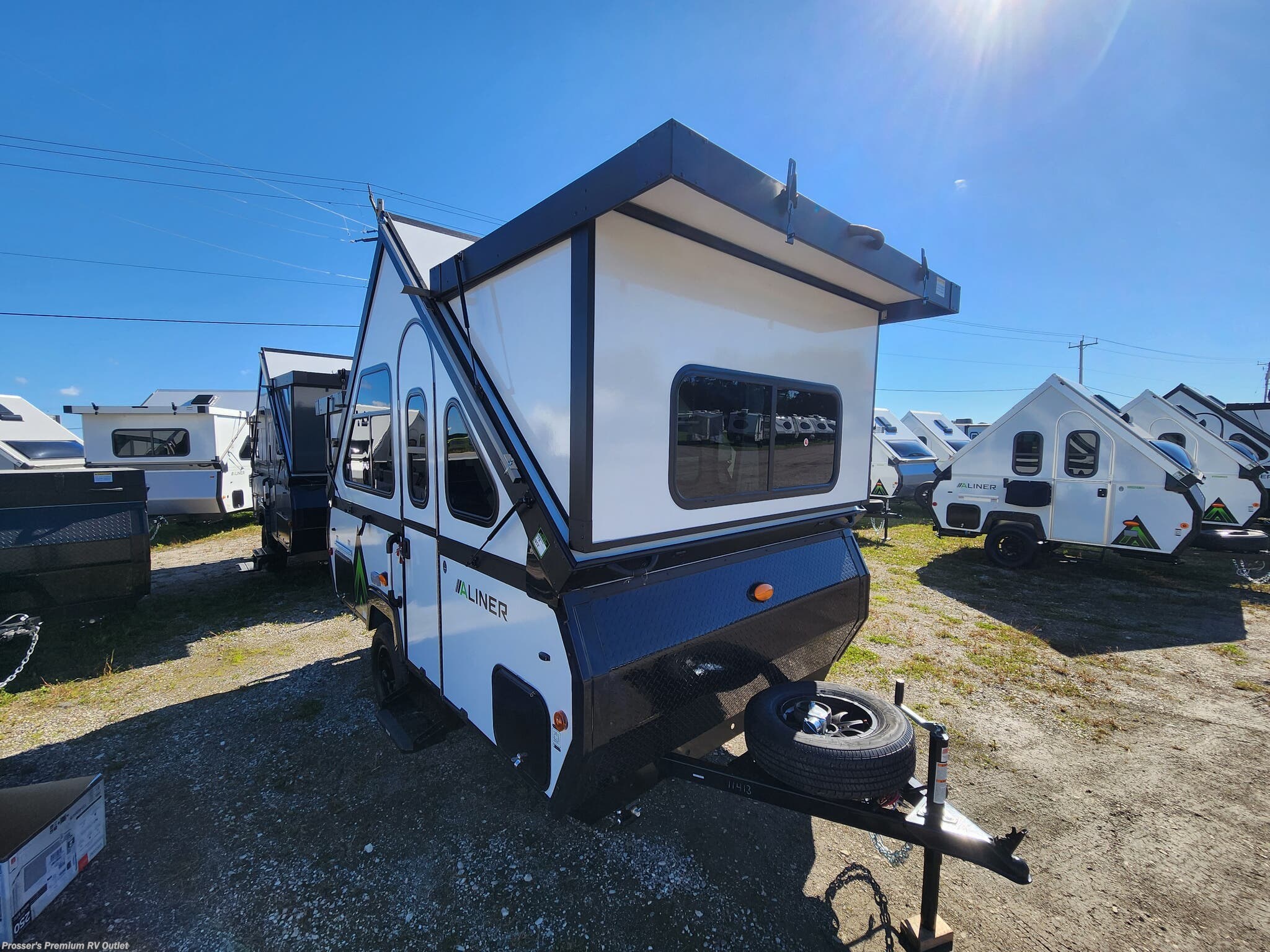 New 2027 Aliner Classic Twin Bed available in Sturtevant, Wisconsin